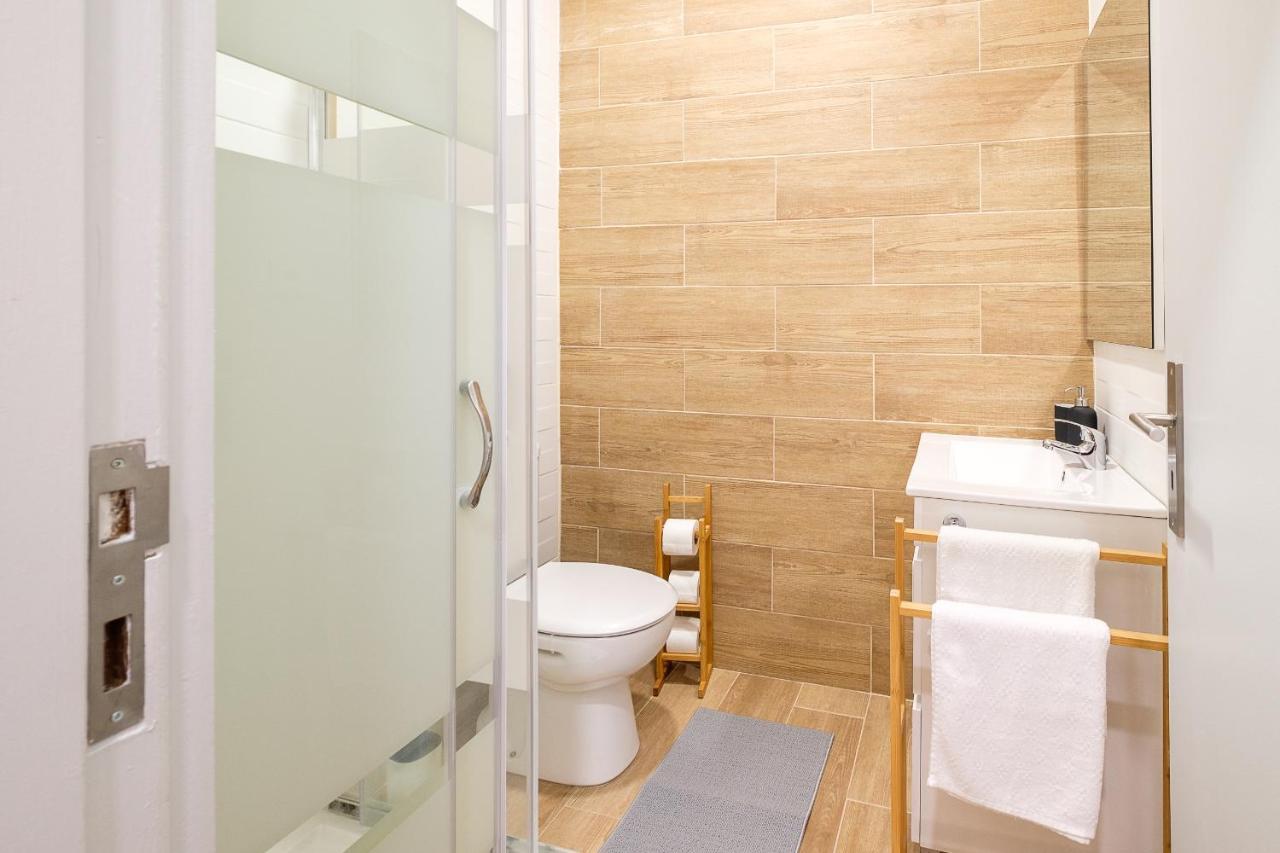 Dennis Family Friendly House By Rdc Apartman Porto Kültér fotó